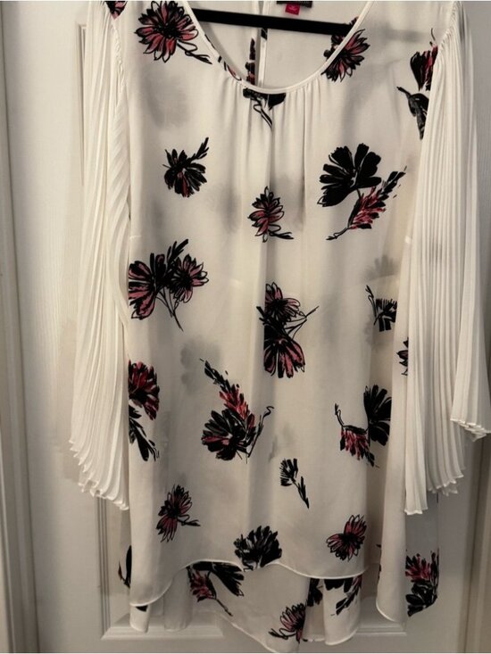 Tops - White Cream Bell Sleeve Blouse - NWOT